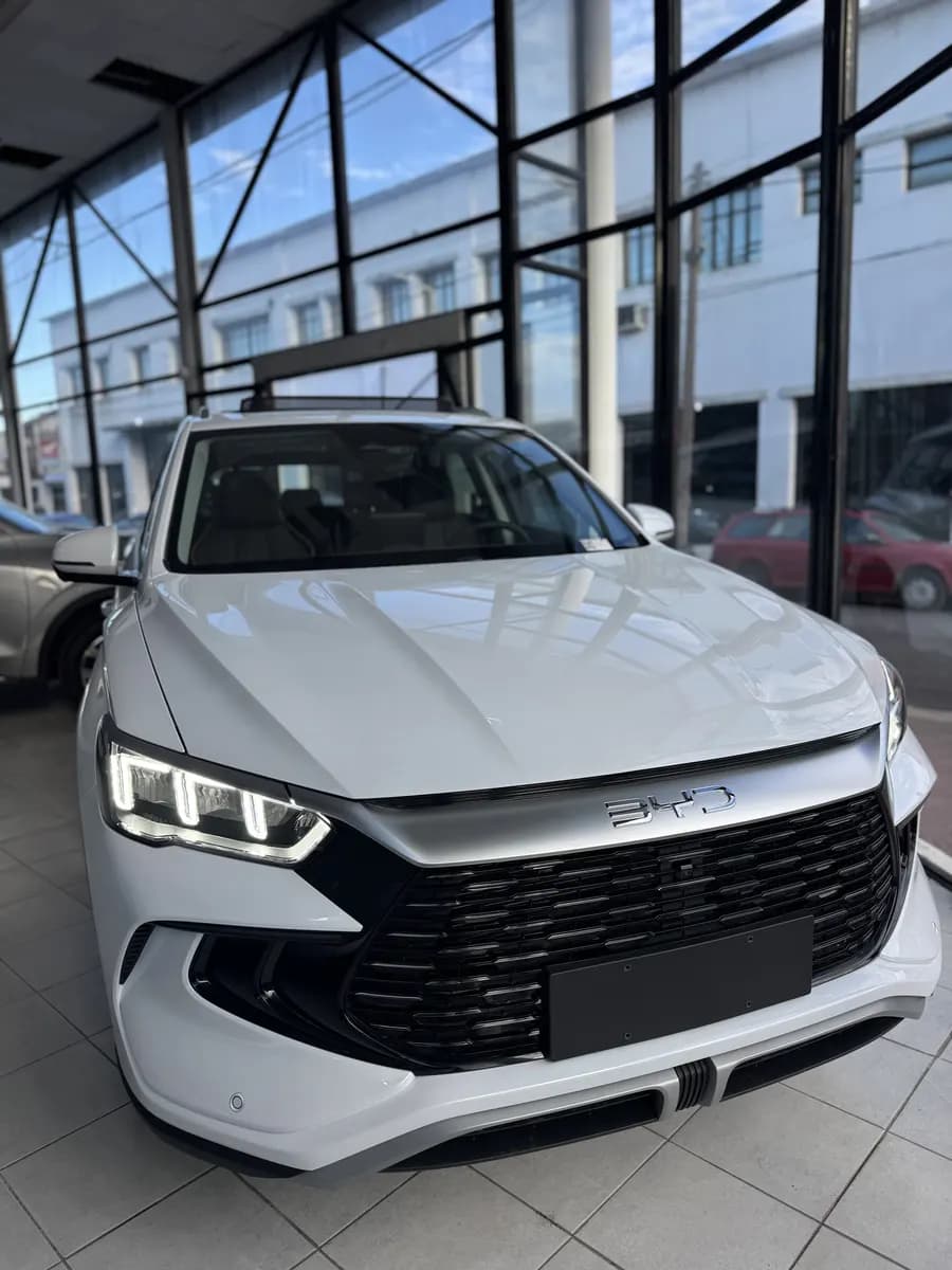 BYD SONG PRO GS 1.5 HIBRIDA ENCHUFABLE