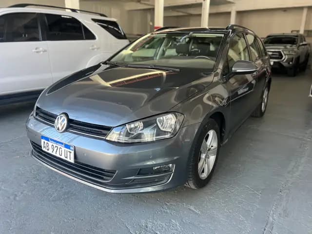 VOLKSWAGEN GOLF VARIANT AT