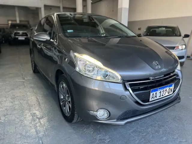 PEUGEOT 208 FELINE 1.6