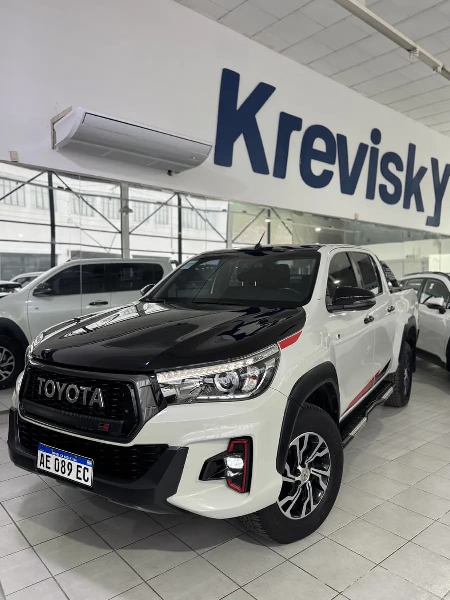 Toyota Hilux GR V6 4.0 4X4