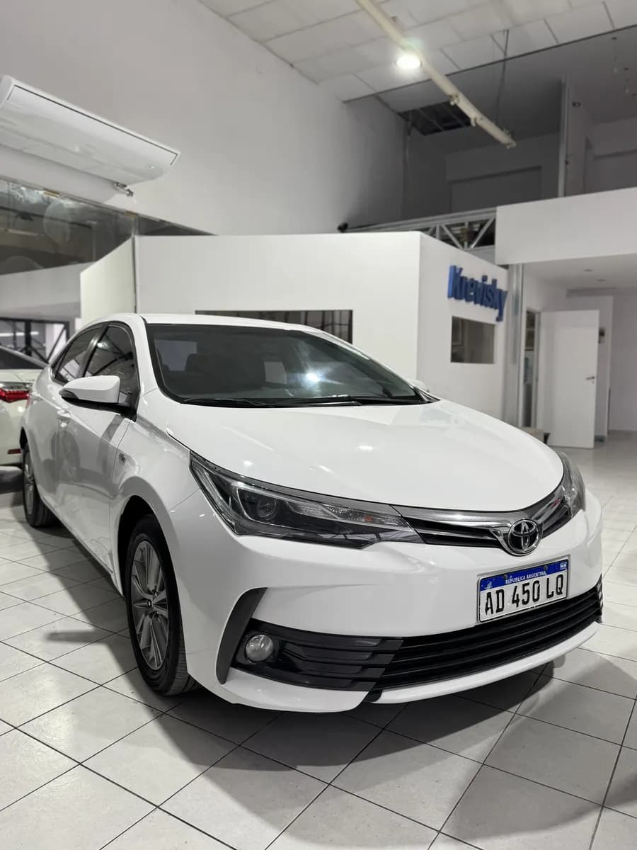 Toyota Corolla Xei Pack Cvt 1.8