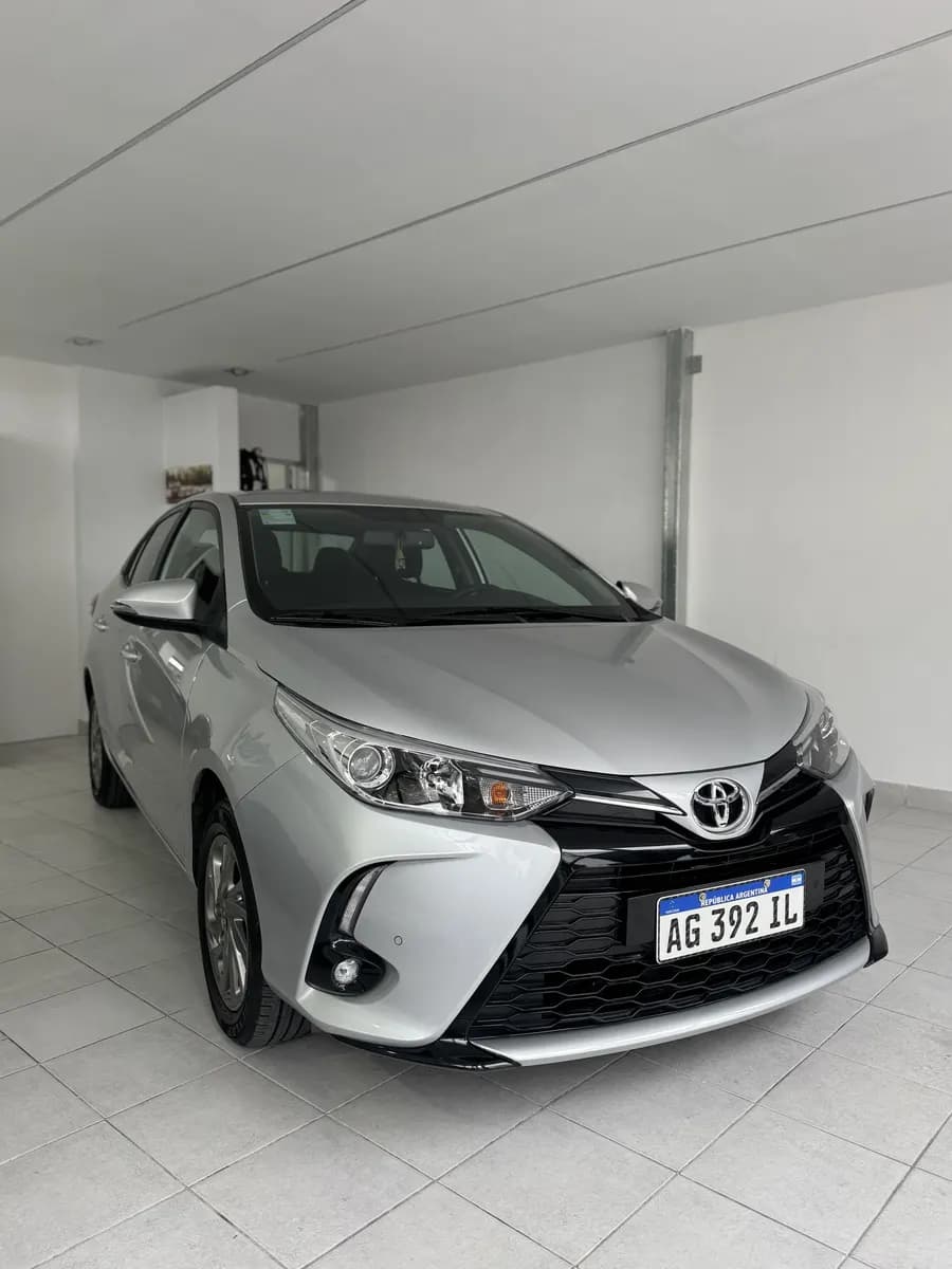 Toyota YARIS Xls 1.5 MT6