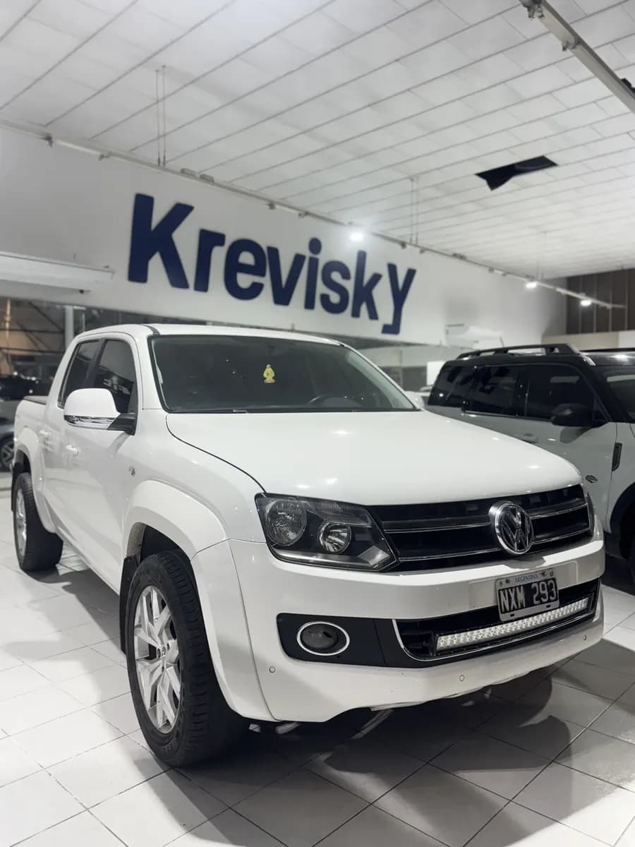 VOLKSWAGEN AMAROK Highline