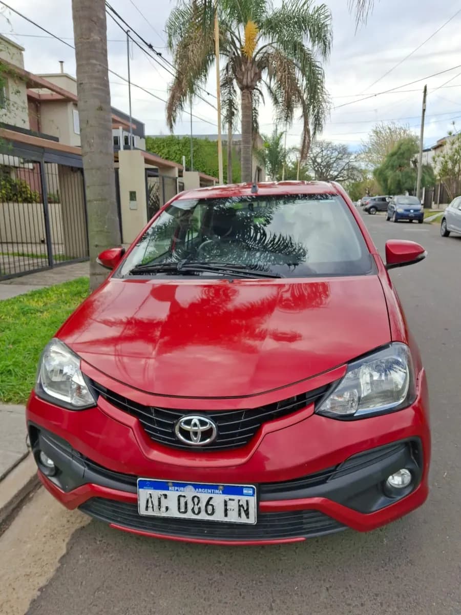 Toyota ETIOS XLS 1.5 MT6