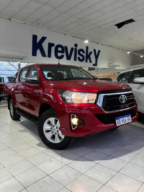 Toyota Hilux SRV 4x4 MT6